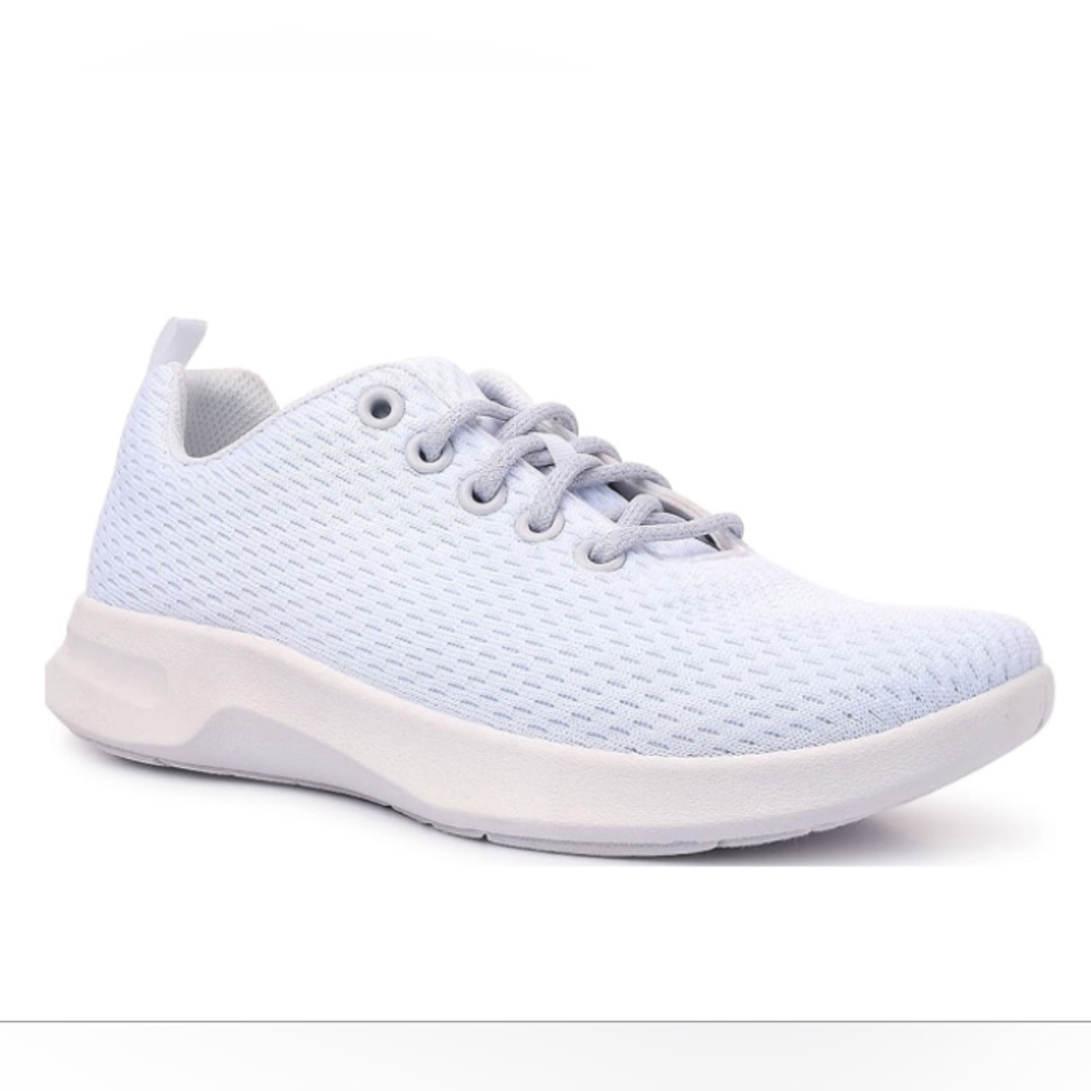 Athletics Works Women's Life Style Jogger Sneakers   Size 11   White    NWT